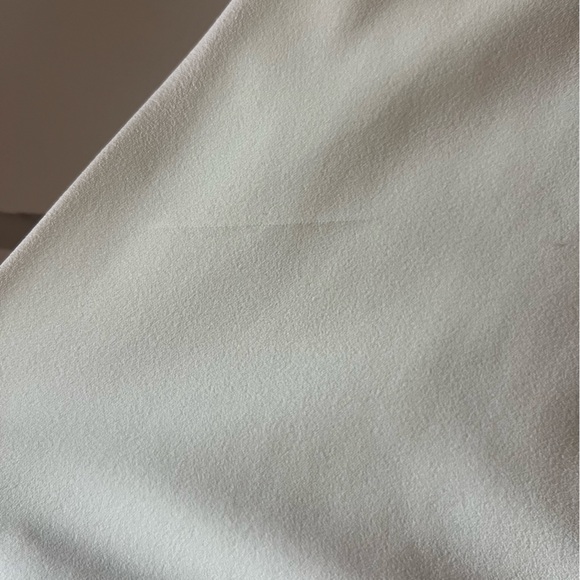 Gal Meets Glam White Dress - Picture 13 of 16